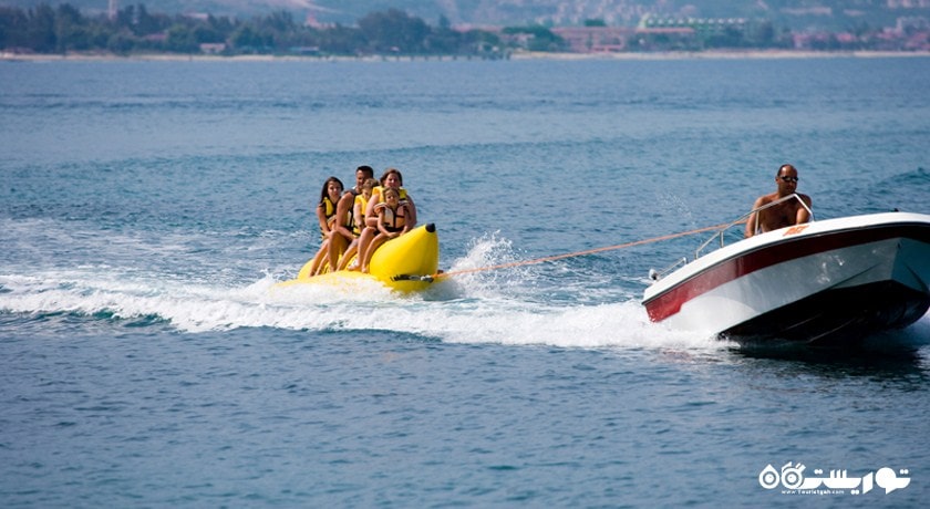 تفریحات آبی هتل دلوکس فنتسیا